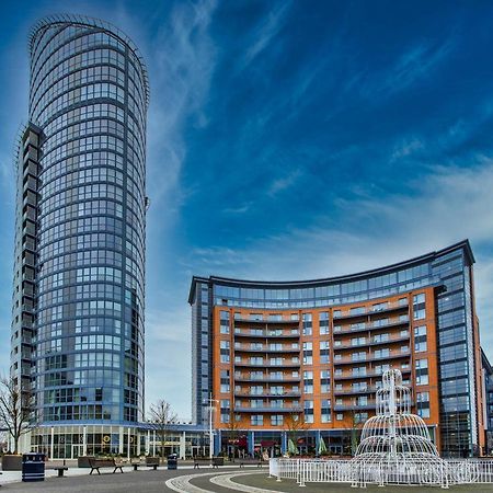 Gunwharf Quays Apartments Portsmouth Exterior photo