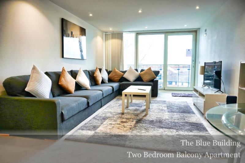 Gunwharf Quays Apartments Portsmouth Exterior photo