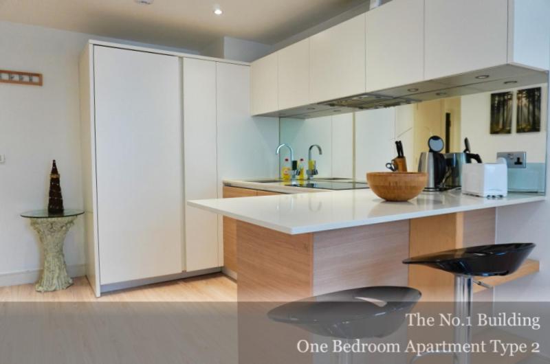 Gunwharf Quays Apartments Portsmouth Exterior photo